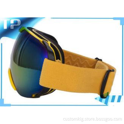Stylish Convenient Yellow Photochromic Custom Snow Goggles